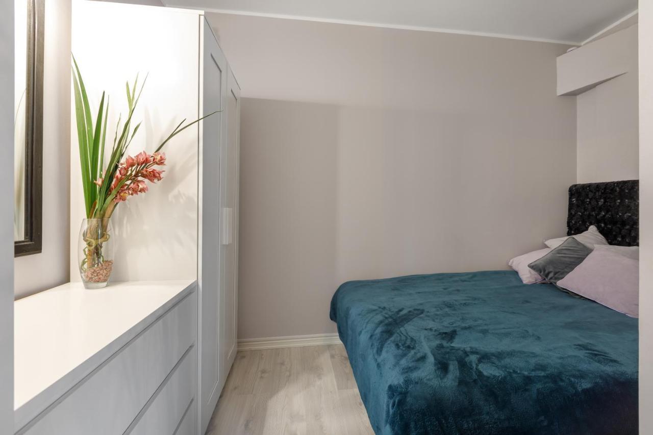 Riia Maantee Apartement ปาร์นู ภายนอก รูปภาพ